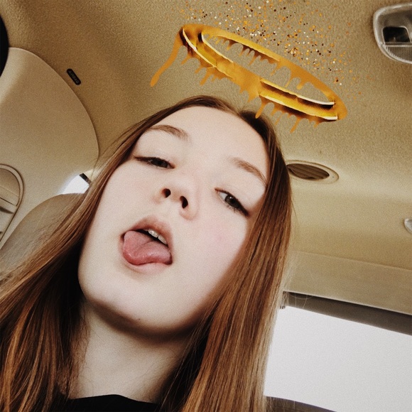 Meet your Posher, Emma - Picture 1 of 1